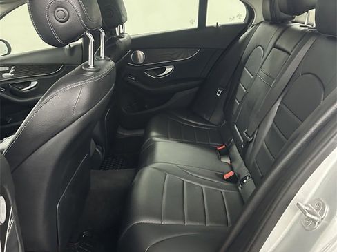 Used 2015 Mercedes-Benz C 300 4MATIC Sedan image 27