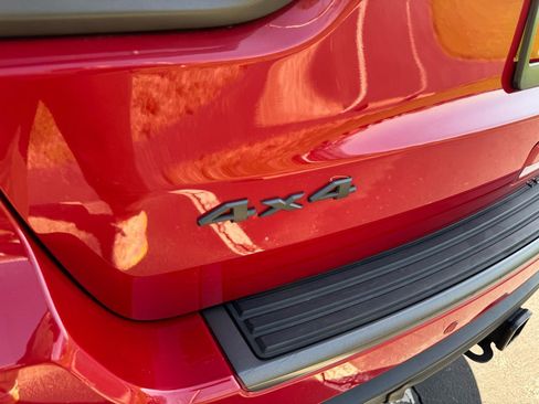 Used 2018 Jeep Grand Cherokee Trailhawk image 18