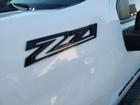 Used 2024 Chevrolet Silverado 2500 LT w/ Z71 Sport Edition image 8