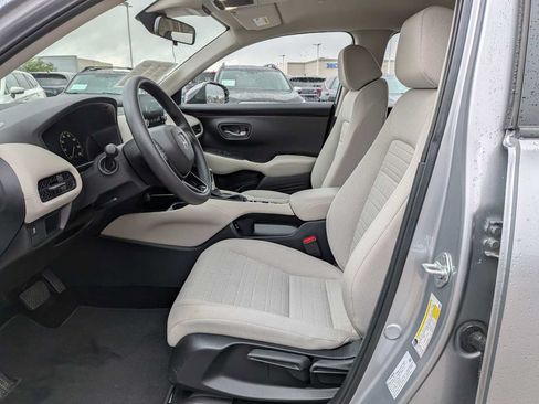 Certified 2025 Honda HR-V LX image 15