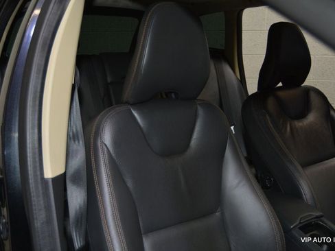 Used 2011 Volvo XC60 3.2 image 14