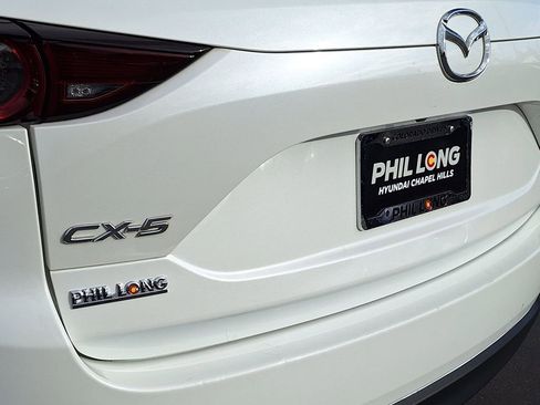 Used 2019 MAZDA CX-5 Touring image 31