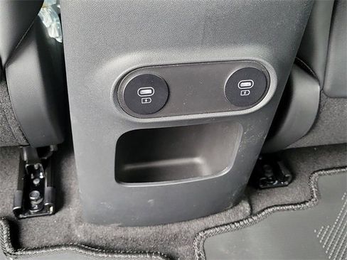 New 2025 Hyundai Ioniq 5 SEL image 16