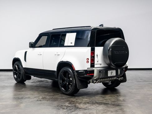 Used 2023 Land Rover Defender 110 X-Dynamic SE AWD/4WD image 15