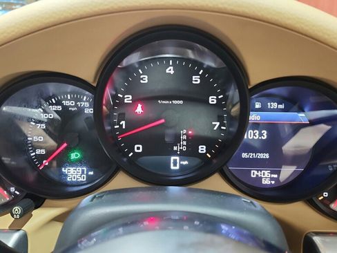 Used 2017 Porsche 911 Carrera RWD image 28
