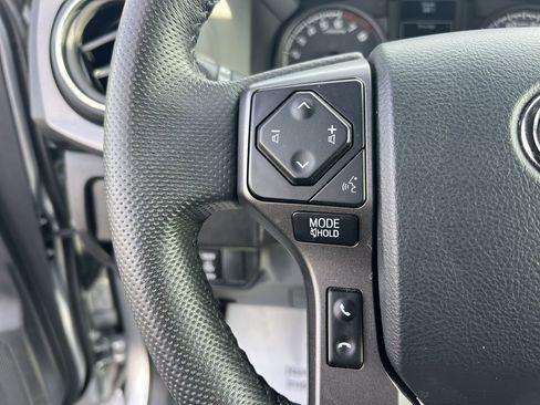 Used 2023 Toyota Tacoma TRD Sport image 19