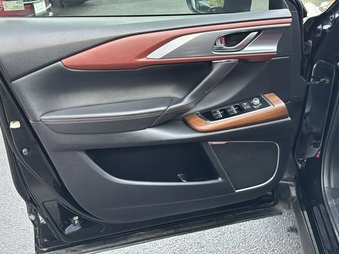 Used 2018 MAZDA CX-9 Signature AWD/4WD image 10
