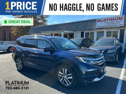 Used 2017 Honda Pilot Touring image 1