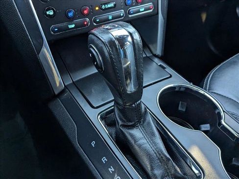 Used 2019 Ford Explorer Limited w/ Class III Trailer Tow Package image 12