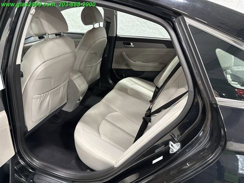 Used 2016 Hyundai Sonata SE image 9