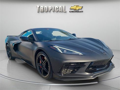 Used 2021 Chevrolet Corvette Stingray Premium Conv w/ Z51 Performance Package image 7