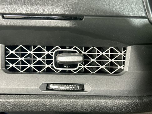 Used 2025 Honda Accord SE image 17