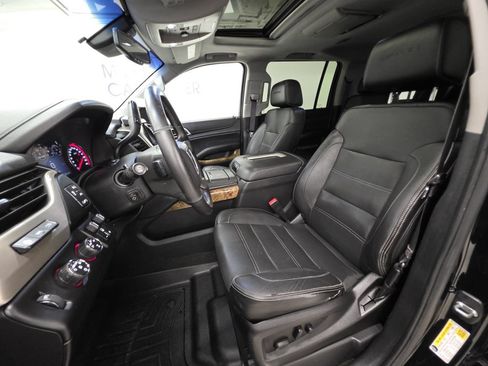 Used 2016 GMC Yukon XL Denali w/ Open Road Package AWD/4WD image 20