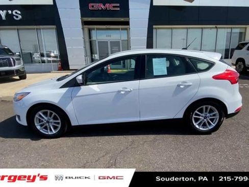 Used 2018 Ford Focus SE image 6