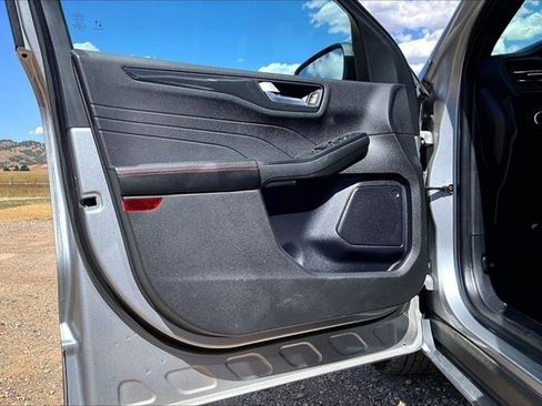 Used 2024 Ford Escape ST-Line w/ Tech Pack #1 AWD/4WD image 20