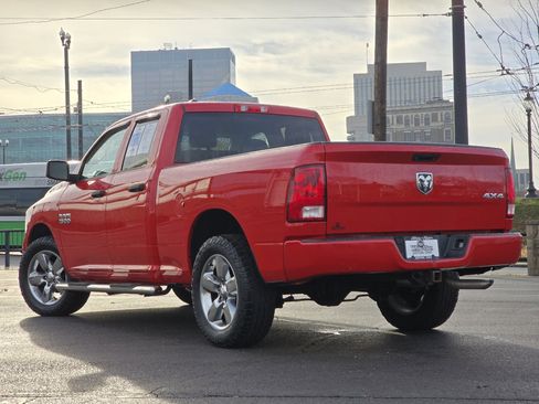 Used 2018 RAM 1500 Express w/ Express Value Package image 21
