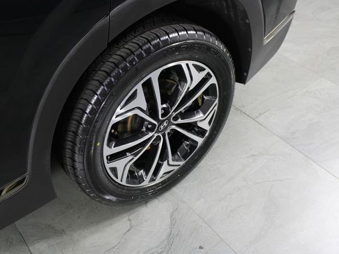 Used 2019 Hyundai Santa Fe FWD image 10