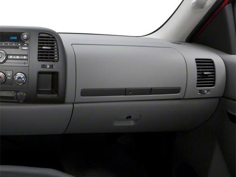 Used 2010 Chevrolet Silverado 2500 W/T image 12