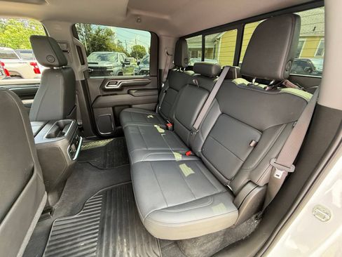 Used 2024 Chevrolet Silverado 2500 LTZ w/ LTZ Premium Package AWD/4WD image 24