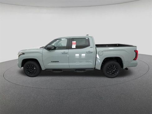 New 2026 Toyota Tundra SR5 image 3