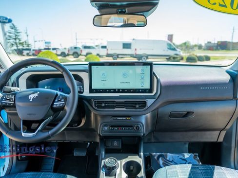 Used 2025 Ford Bronco Sport Heritage w/ Convenience Package image 13