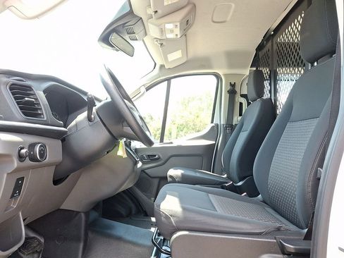 Used 2024 Ford Transit 250 Low Roof w/ Exterior Upgrade Package RWD image 16