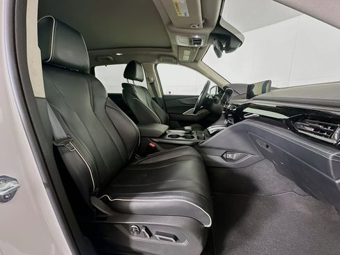 Used 2023 Acura MDX SH-AWD w/ Advance Package image 34