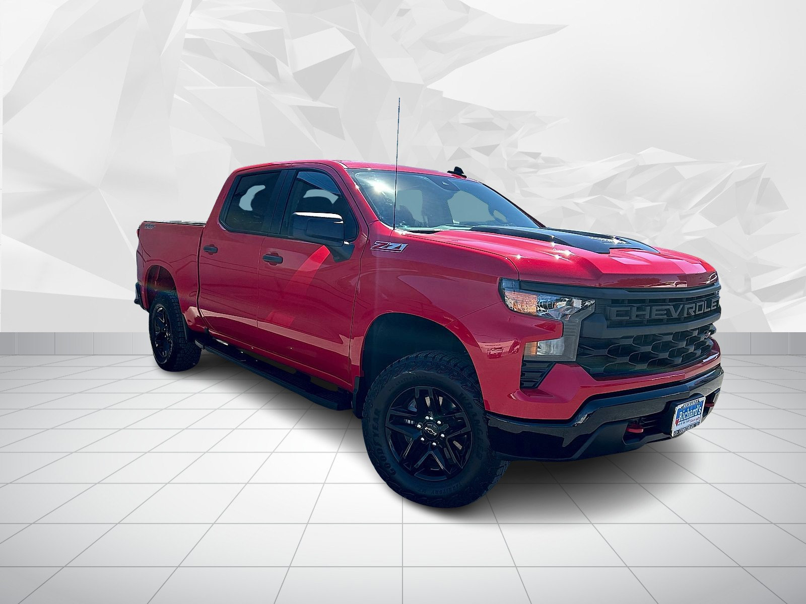 Used 2025 Chevrolet Silverado 1500 Custom Trail Boss AWD/4WD image 1