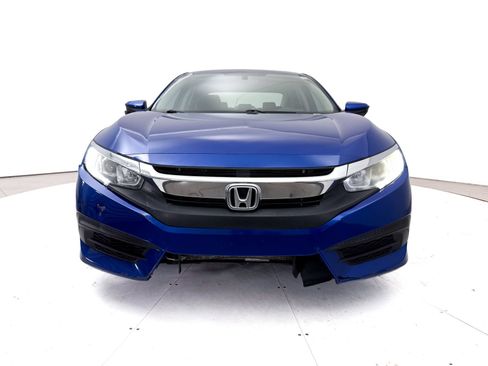 Used 2017 Honda Civic EX image 2