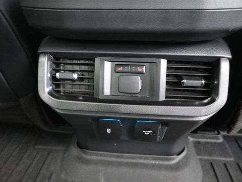 Used 2023 Ford F150 Platinum AWD/4WD image 7