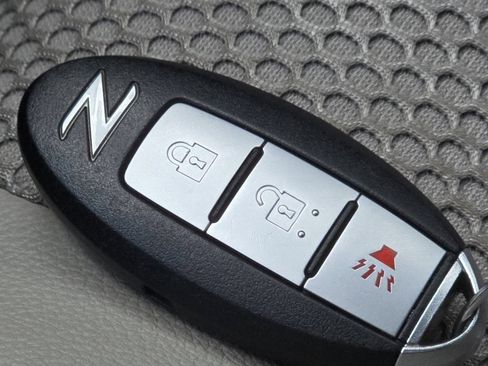 Used 2010 Nissan 370Z Touring RWD image 35