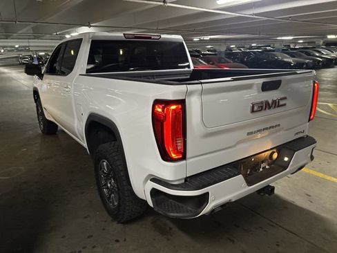Used 2025 GMC Sierra 1500 AT4 image 4