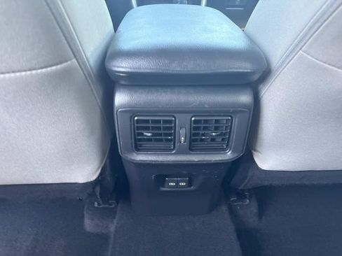 Used 2022 Toyota RAV4 XLE w/ Convenience Package AWD/4WD image 15