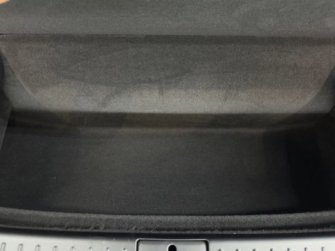 Used 2022 Tesla Model S Plaid image 29