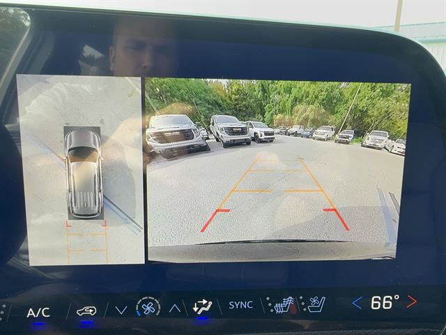 New 2027 Chevrolet Traverse RS w/ LPO, Floor Liner Package AWD/4WD image 25