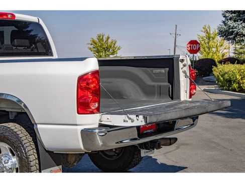 Used 2007 Dodge Ram 2500 Truck Laramie w/ Protection Group AWD/4WD image 10