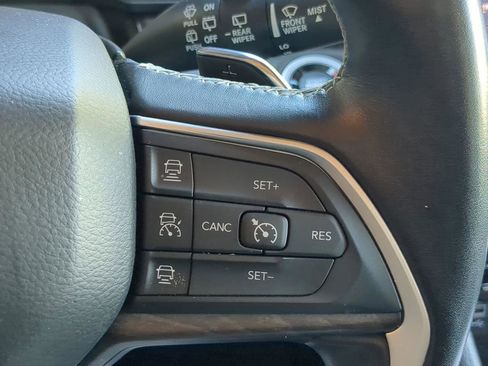 Used 2021 Jeep Grand Cherokee L Limited image 23