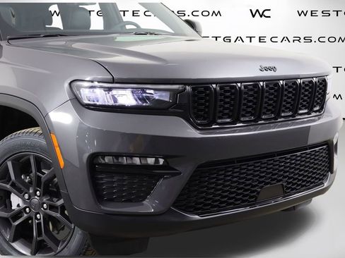 New 2025 Jeep Grand Cherokee Limited image 51