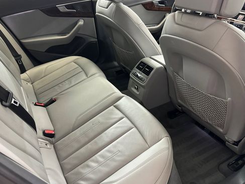 Used 2019 Audi A4 2.0T Premium image 29