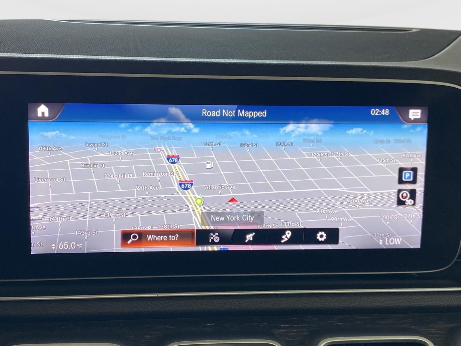 Used 2020 Mercedes-Benz GLE 350 4MATIC w/ Premium Package image 29