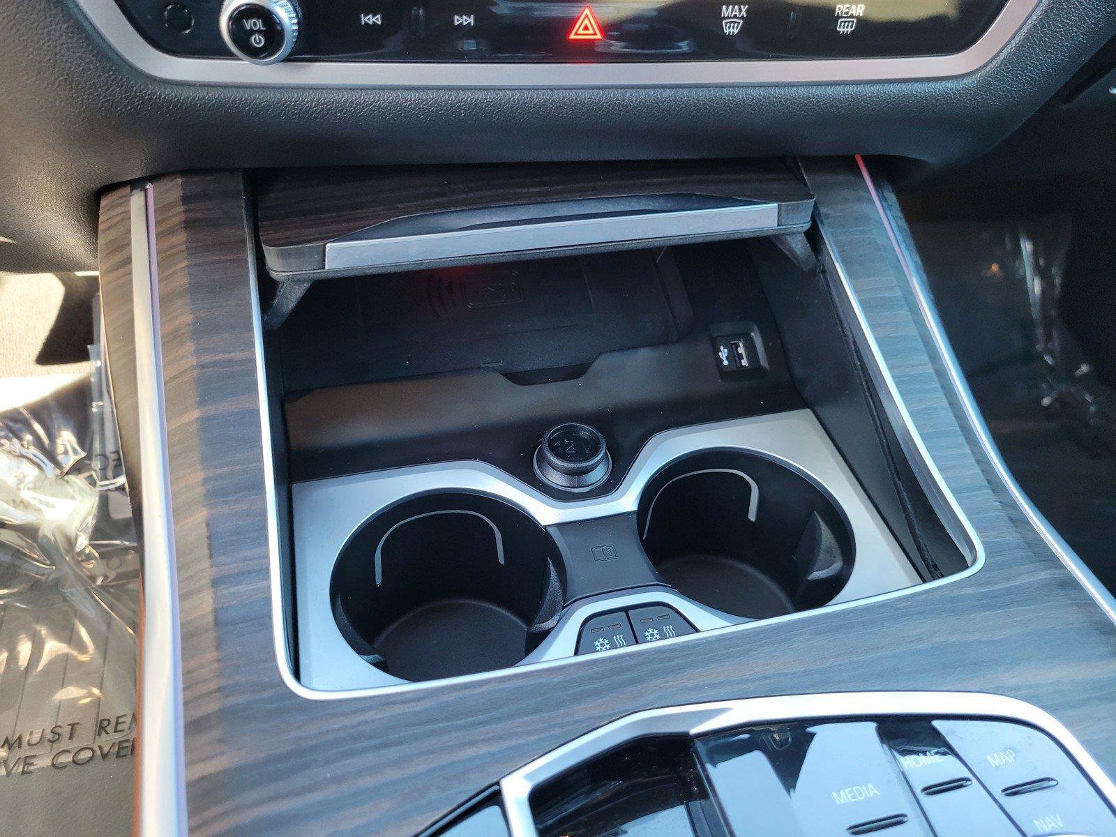 Used 2024 BMW X7 M60i w/ Executive Package AWD/4WD image 27