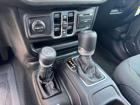 New 2025 Jeep Wrangler Sport S image 15