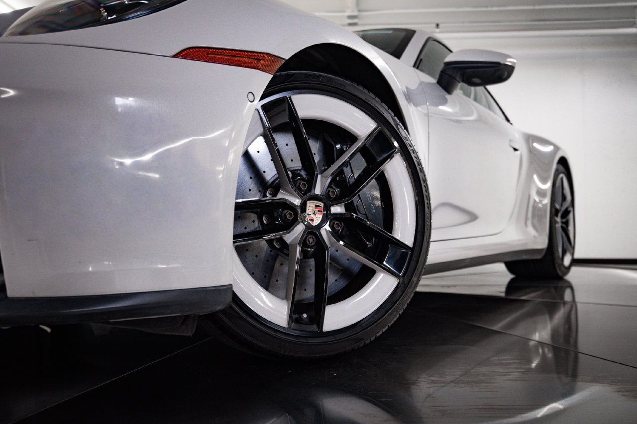 Certified 2025 Porsche 911 Carrera S RWD image 12
