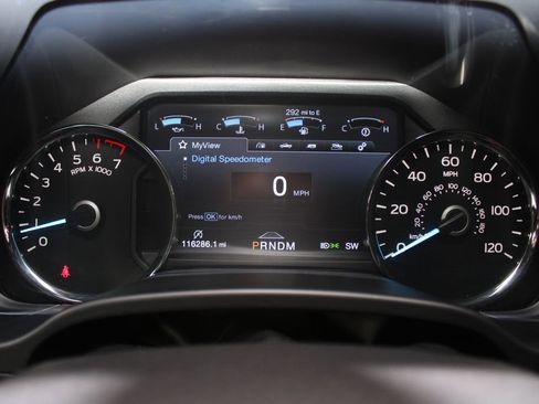 Used 2018 Ford F150 Platinum w/ Equipment Group 701A Luxury image 21