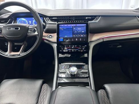 Used 2024 Jeep Grand Cherokee L Summit w/ Advanced Protech Group IV image 16