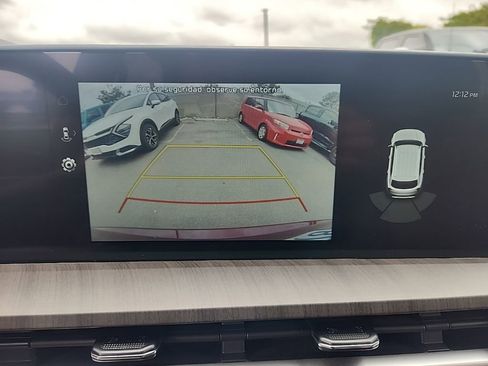 Certified 2023 Kia Telluride EX w/ EX Captain's Chair Package FWD image 21