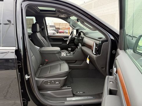 New 2026 GMC Sierra 1500 Denali w/ Denali Reserve Package image 28