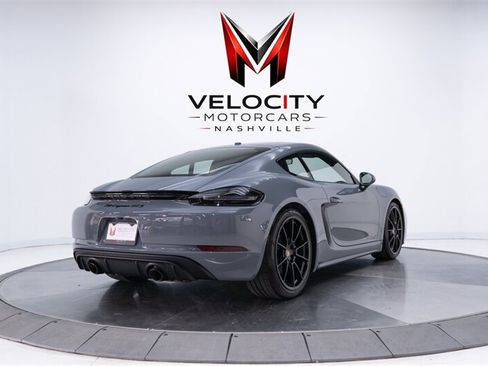 Used 2024 Porsche 718 Cayman GTS RWD image 6