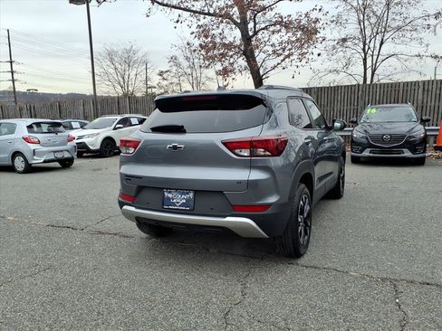 Used 2021 Chevrolet TrailBlazer LT w/ Sun and Liftgate Package image 6