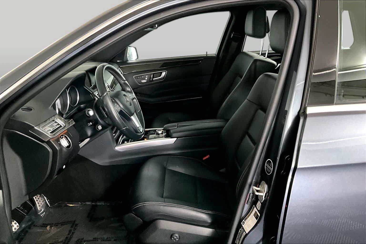 Used 2016 Mercedes-Benz E 350 4MATIC Wagon image 9